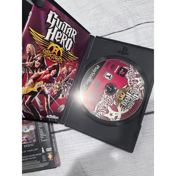 Guitar Hero Aerosmith PS2 - Picture 2 of 3